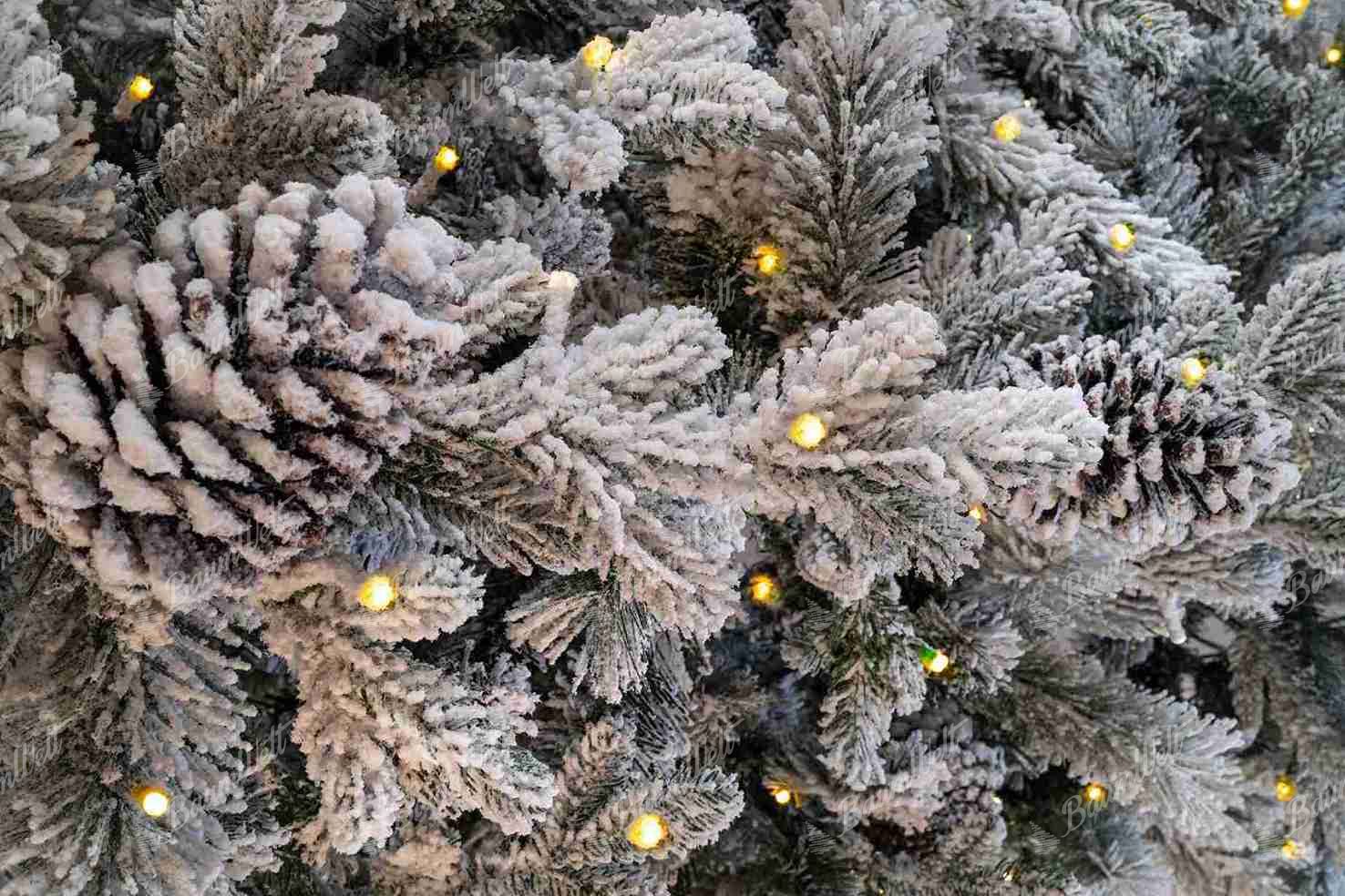 Künstlicher Weihnachtsbaum 3D Polarfichte 210cm 550LED