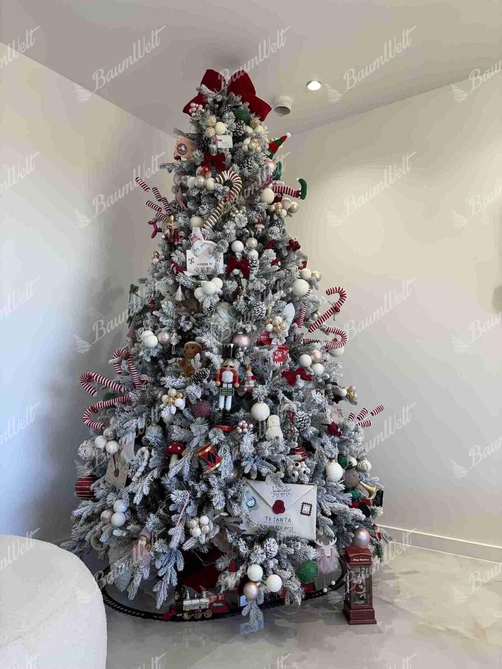 Künstlicher Weihnachtsbaum 3D Polarfichte 240cm 700LED
