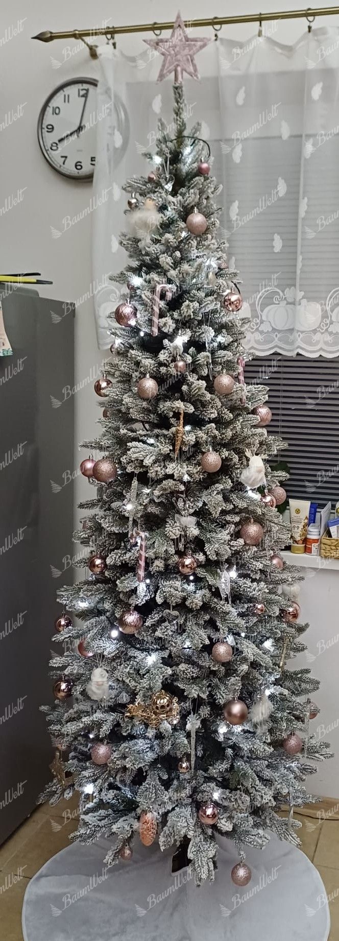 Weihnachtsbaum 3D-Königsfichte schlank 210cm